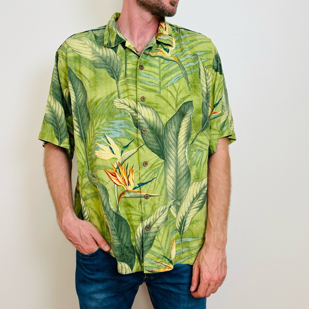 Tommy Bahama Button Down Shirt Bird Of Paradise 100% Silk Tropical